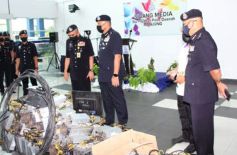 Malaysia Seizes 1,720 Bitcoin Mining Machines in Electricity Theft Crackdown