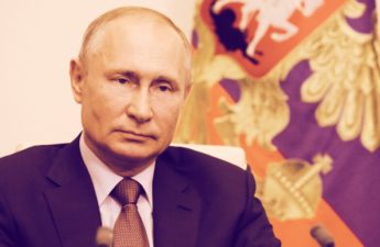 Putin Says Russia Has 'Competitive Advantages' in Bitcoin Mining