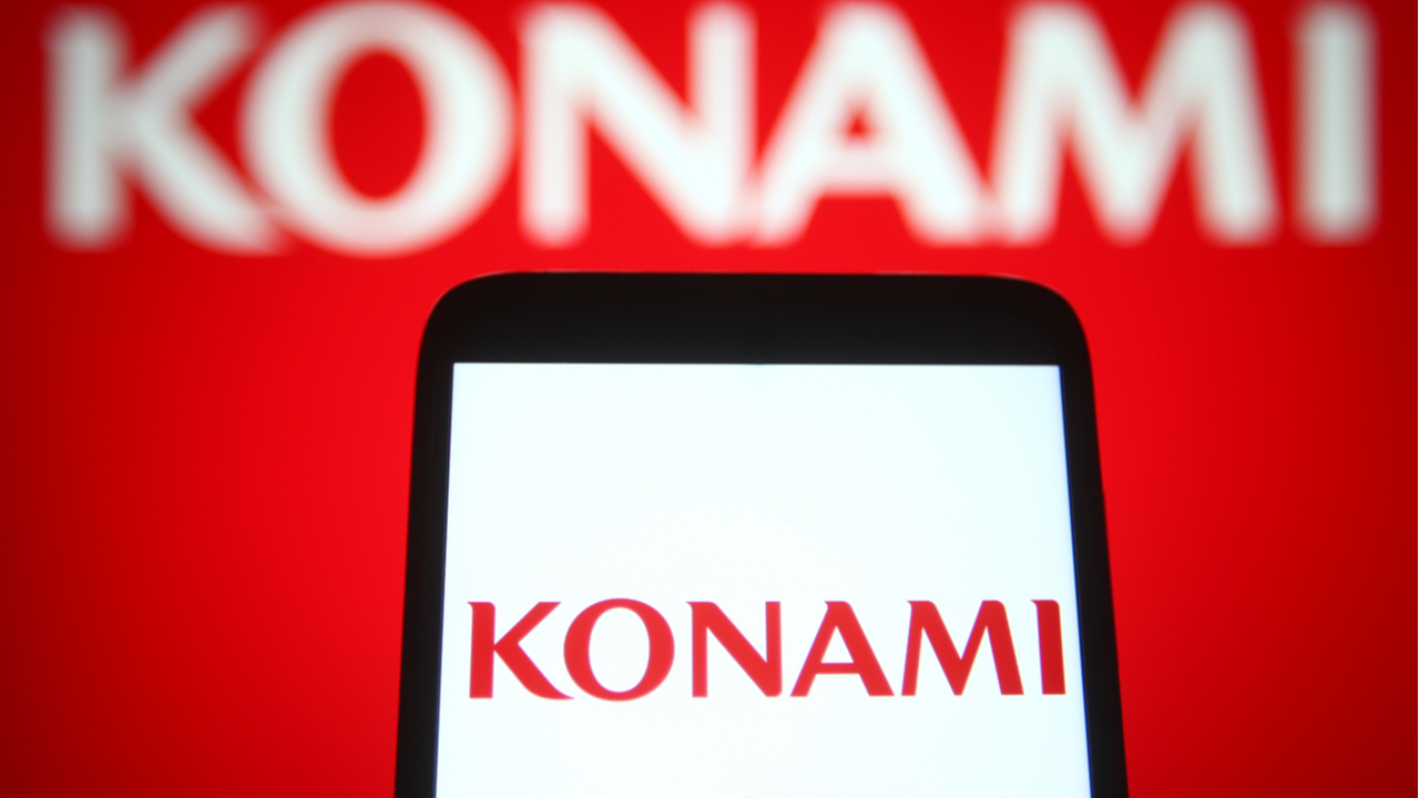 konami