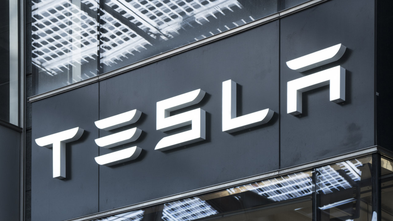 Tesla Holding Bitcoin Worth $2 Billion — Sees Crypto as Both Investment and Liquid Alternative to Cash