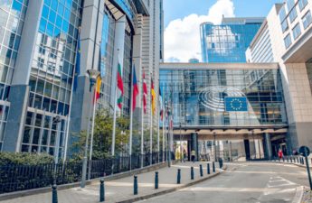 EU Lawmakers Back Regulation Threatening Unhosted Crypto Wallets, Defi Space