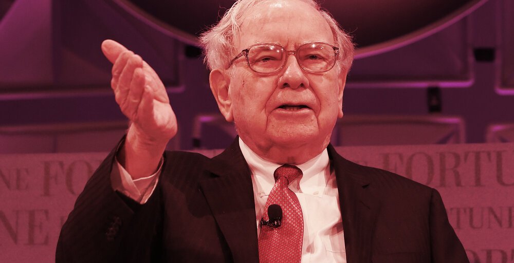 Elon Musk Weighs in as Warren Buffet Wouldn't Pay $25 for Every Bitcoin