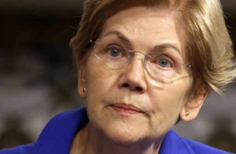 US Senator Elizabeth Warren Demands Answers From Fidelity Over Its Decision to Allow Bitcoin in Retirement Plans