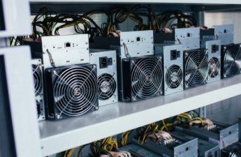 Bitcoin's Sinking Price Pushes Hashrate Below 200 Exahash, Mining Difficulty Expected to Slide 2.8% Lower – Mining Bitcoin News