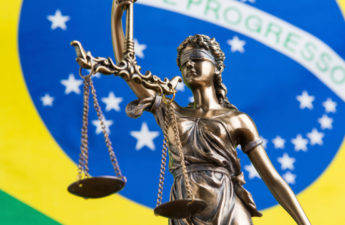 Brazilian Judge Dismisses Bitcoin Scam Mastermind's Attempt to Block His Extradition to South Africa – Bitcoin News