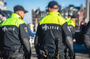 Dutch Law Enforcement Arrests Suspected Tornado Cash Developer in Amsterdam – Bitcoin News