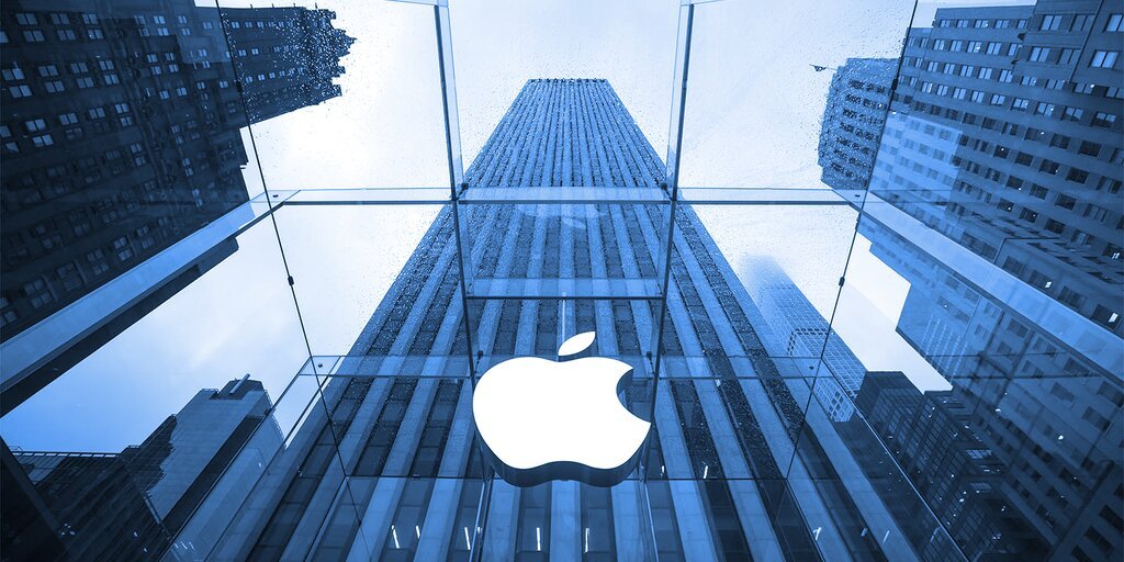 'Apple Must Be Stopped' as Web2 Firm Launches 30% NFT Tax: Epic Games CEO