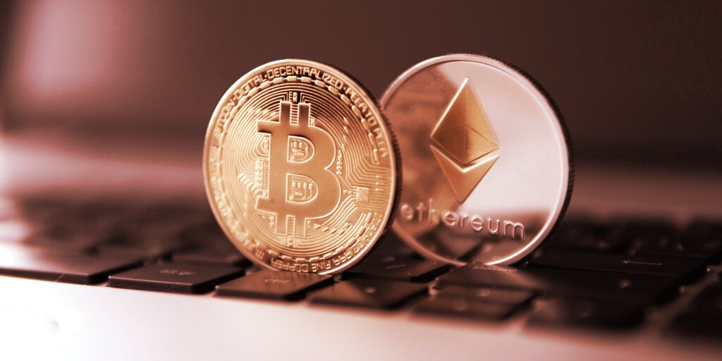 Double-Digit Weekly Gains for Bitcoin and Ethereum Send BTC Over $22,000