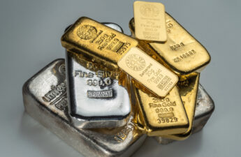 Gold and Silver Markets Shudder, Analysts Say Firm Dollar and Rate Hikes May Drag Precious Metal Markets Lower