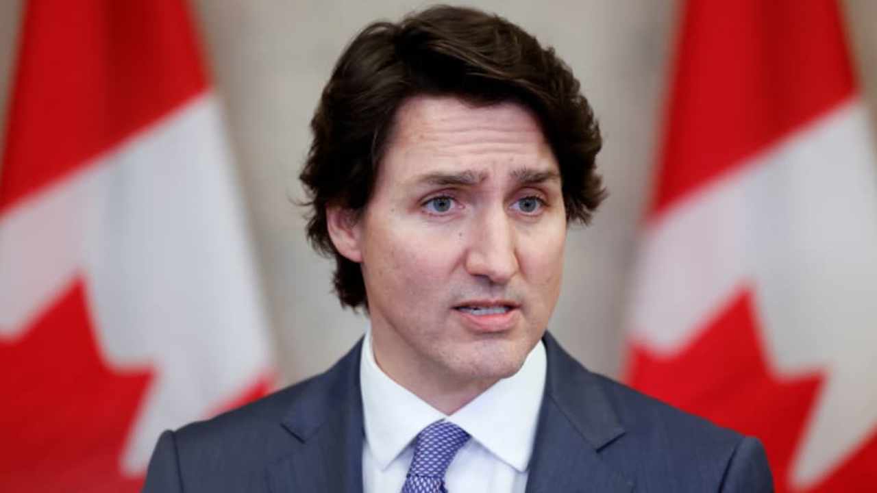 Justin Trudeau Slams Pierre Poilievre for Telling People They Can 'Opt out' of Inflation by Investing in Cryptocurrency