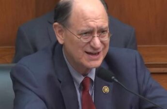 US Lawmaker Says 'Too Much Money and Power' Behind Crypto to Ban It