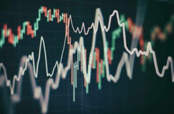 Bitcoin Now Less Volatile Than Nasdaq and S&P 500 — Stock Markets More Reactive to Inflation, Strong Dollar, Rate Hikes, Energy Crisis