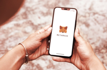 MetaMask Co-Founder Wants to 'Dump' Apple, Calls iOS Purchase Tax 'Abuse'