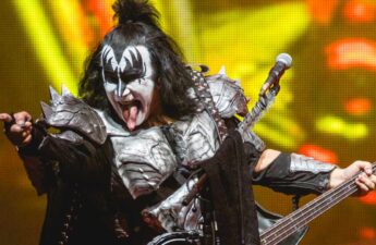 Rock Legend Gene Simmons Is Holding Crypto Despite Market Sell-Offs and FTX Collapse