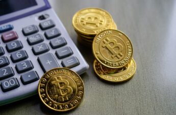 Bitcoin's Average and Median-Sized Network Fees Rose 40% Higher in March