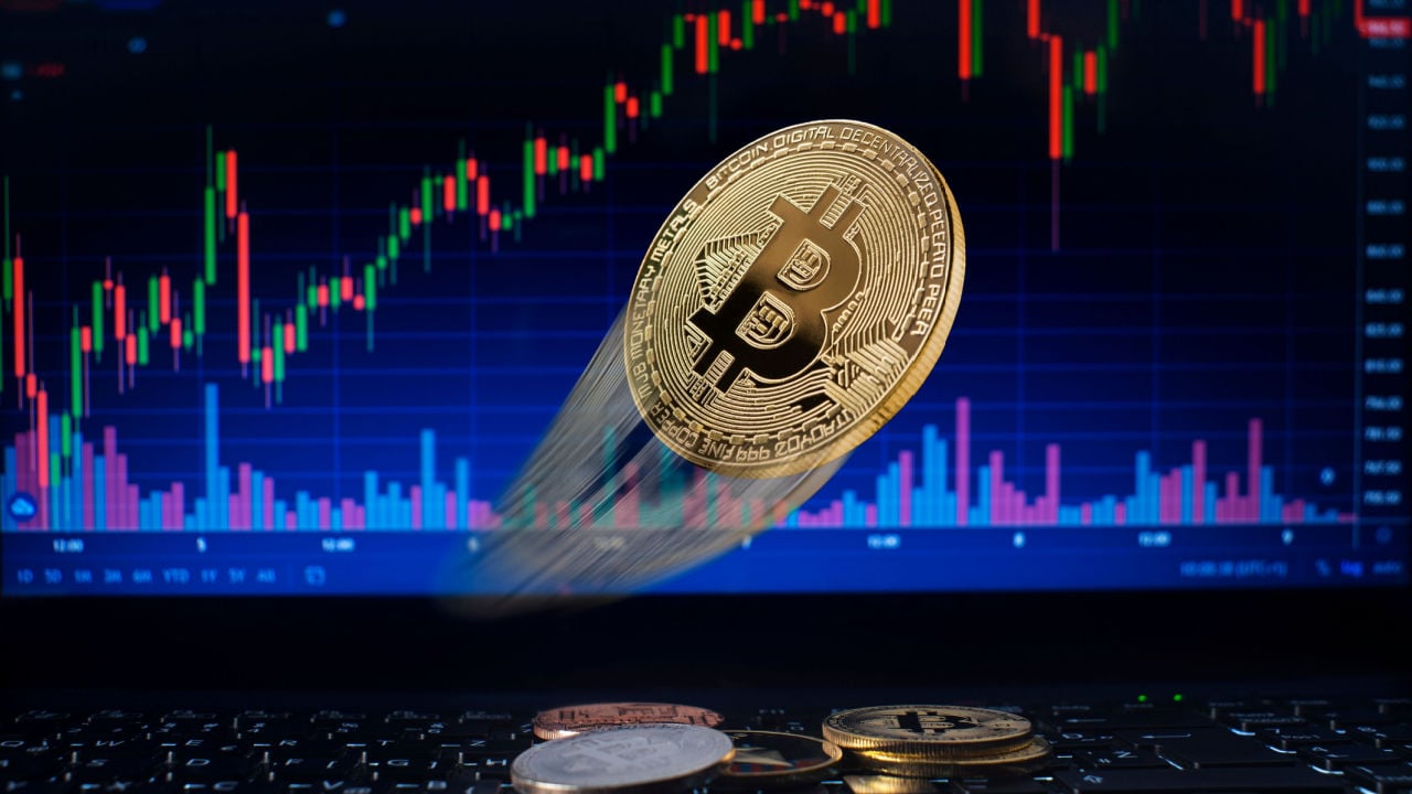 BTC Hits $30,000 on Tuesday, as ETH Nears $2,000 – Market Updates Bitcoin News