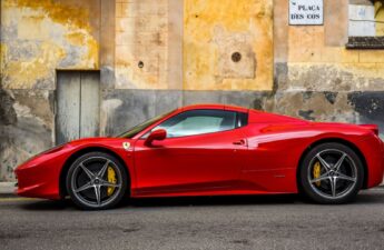 French Crypto Trader Jailed for 18 Months for Buying a Ferrari With Bitcoin – Regulation Bitcoin News