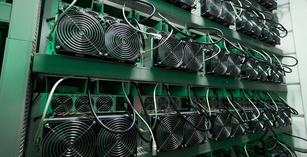 A New Bitcoin Mining Giant Prepares to Enter the Fray