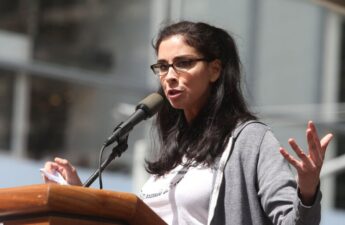 Sarah Silverman Sues Meta, OpenAI for Training AI Models on Her Book