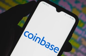 Coinbase Seeks to 'Optimize' Amid Bitcoin Bear Market, Beats Earnings Expectations