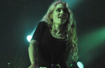 Musician Grimes Is 'Pathologically Optimistic' About AI