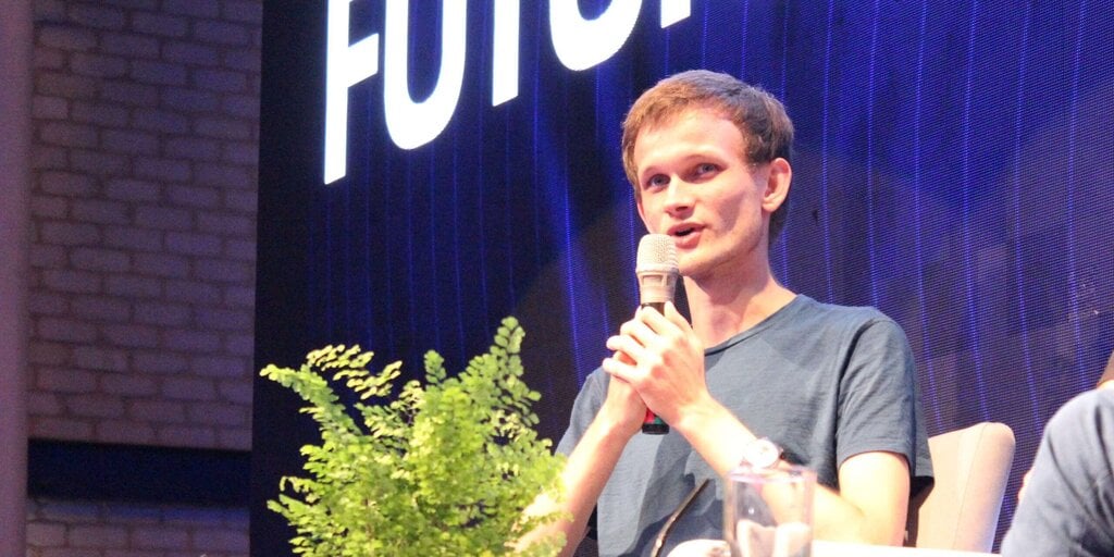 Future Ethereum Upgrades Could Allow Full Nodes to Run on Mobile Phones: Vitalik Buterin