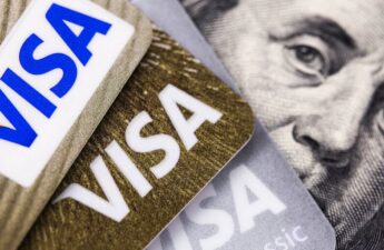 Visa Promises Faster Credit Card Payments With USDC on Solana