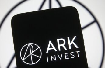 Cathie Wood's Ark Invest Sells $5.8M in Coinbase, Grayscale Bitcoin Trust Shares as Crypto Market Surges