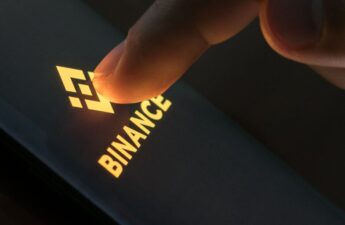 Binance Users Heading for the Exits? Over $1 Billion in Withdrawals—So Far