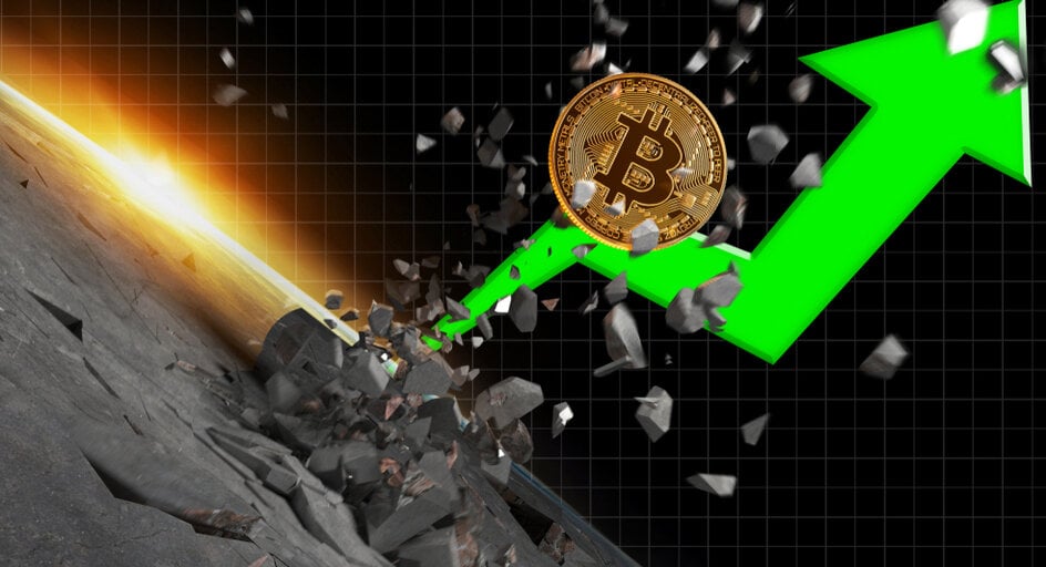 Bitcoin Surges Above $38,000 as BTC and Ethereum Hit 18-Month Highs