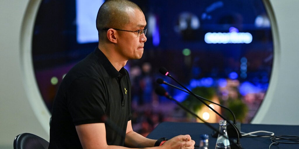 U.S. Prosecutors Want Binance CEO to Remain in the Country Until Setencing