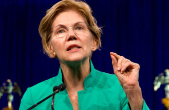 Elizabeth Warren: Crypto Industry Lobbyists 'Undermine' Anti-Terrorism Efforts