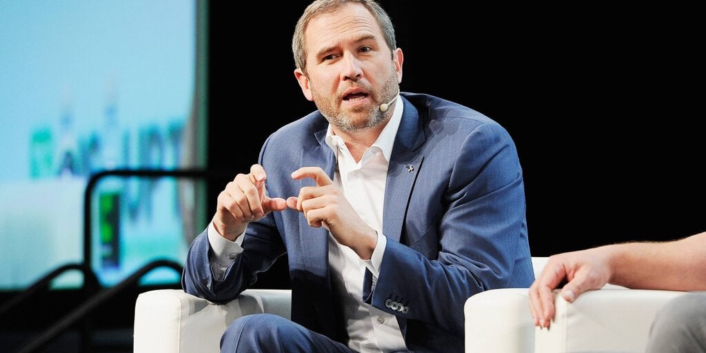 Ripple CEO Slams 'Very Hostile' SEC, Says Gensler Is a 'Political Liability'