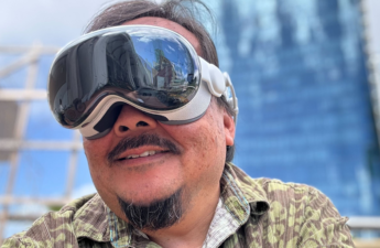 I Spent the Weekend With the Apple Vision Pro—My Face May Never Be the Same