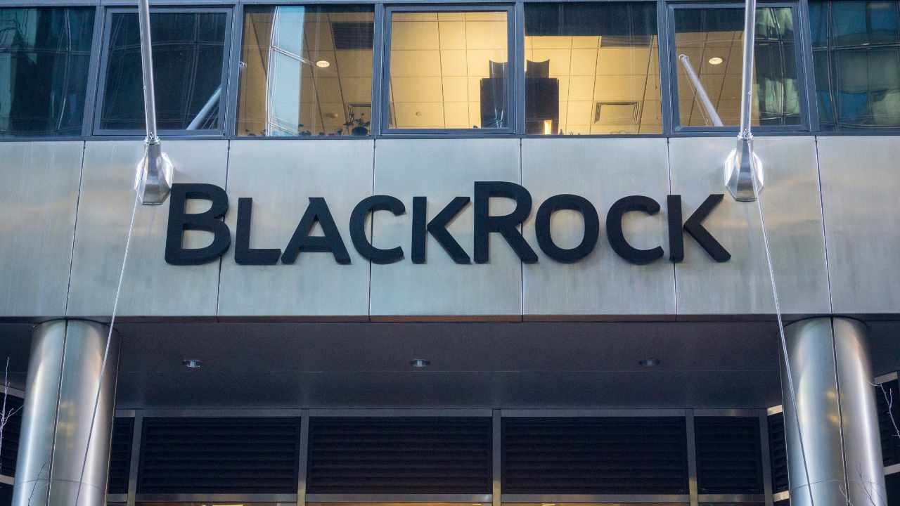 Blackrock’s Spot Bitcoin ETF Holdings Near 204K BTC as Demand Soars