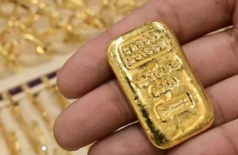 Gold’s Price Surge to Nearly $2,200 Overshadowed by Bitcoin’s ‘Speculative Mania,’ Peter Schiff Claims