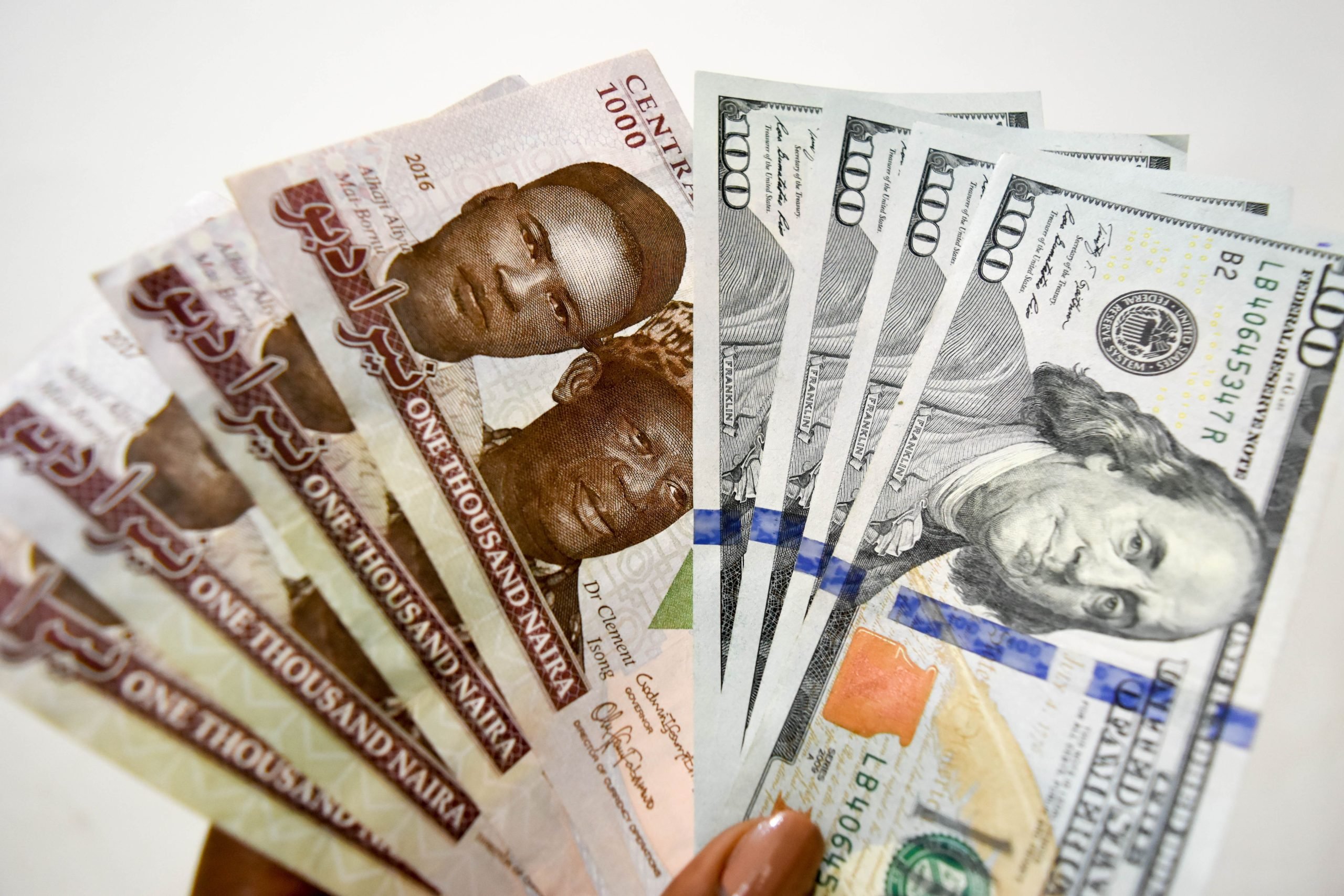 Nigerian Currency Reverses Early April Gains, Depreciating by 12% in Seven Days