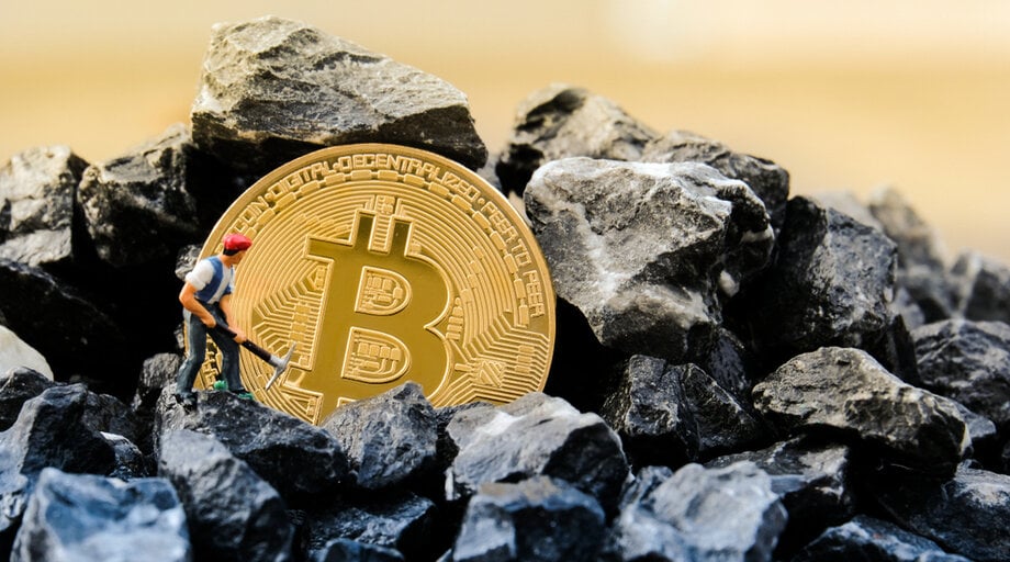 These Bitcoin Mining Stocks Are Overvalued Ahead Of Halving: Analysts