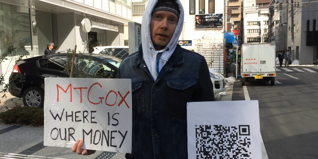 Bitcoin Dives to $61,000 as Mt. Gox Says BTC Repayments Begin Next Week