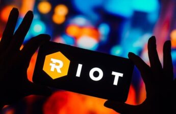 Riot Stock Shrugs Off Short Seller's 'War Against Bitcoin Miners'