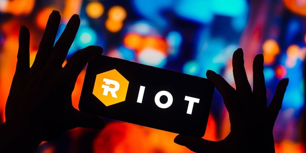 Riot Stock Shrugs Off Short Seller's 'War Against Bitcoin Miners'