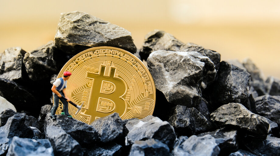 Satoshi Era Bitcoin Miner Moves $14 Million BTC to New Wallets