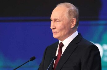 Putin: BRICS Nations Developing Own Payment and Settlement System