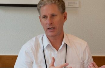 Ripple Labs Co-Founder Chris Larsen Backs Kamala Harris