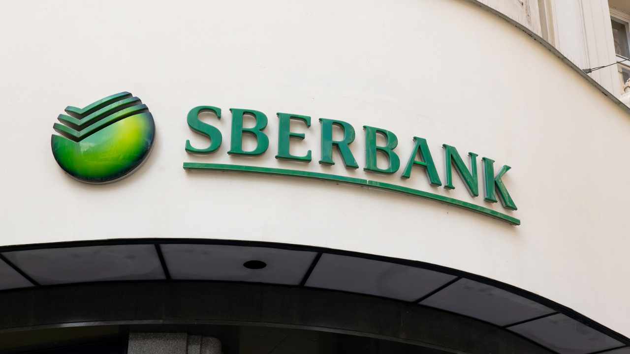 Sberbank to Join Russia’s Crypto Settlement Pilot This Fall, Executive Reveals