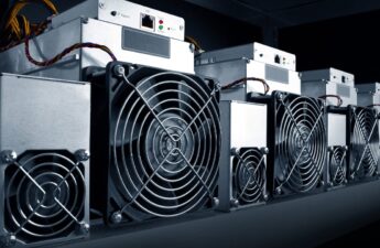 October Boosts Bitcoin Miners’ Revenue—But How Will the Election Shift the Market?