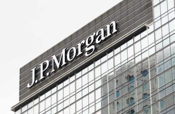 Is JPMorgan Shaping US Policies? Trump’s Alleged Secret Meetings With Jamie Dimon Spark Speculation