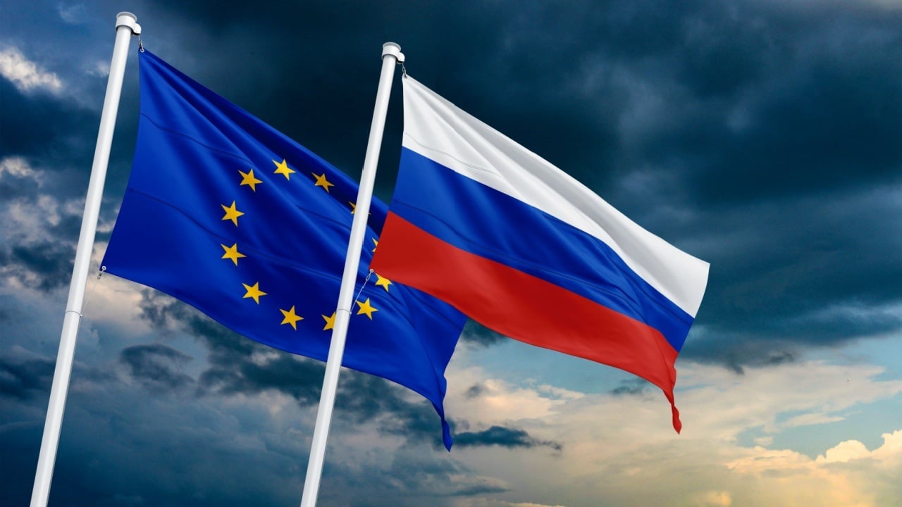 EU Seizure of Russia’s Assets Could Erode Euro’s Reserve Status