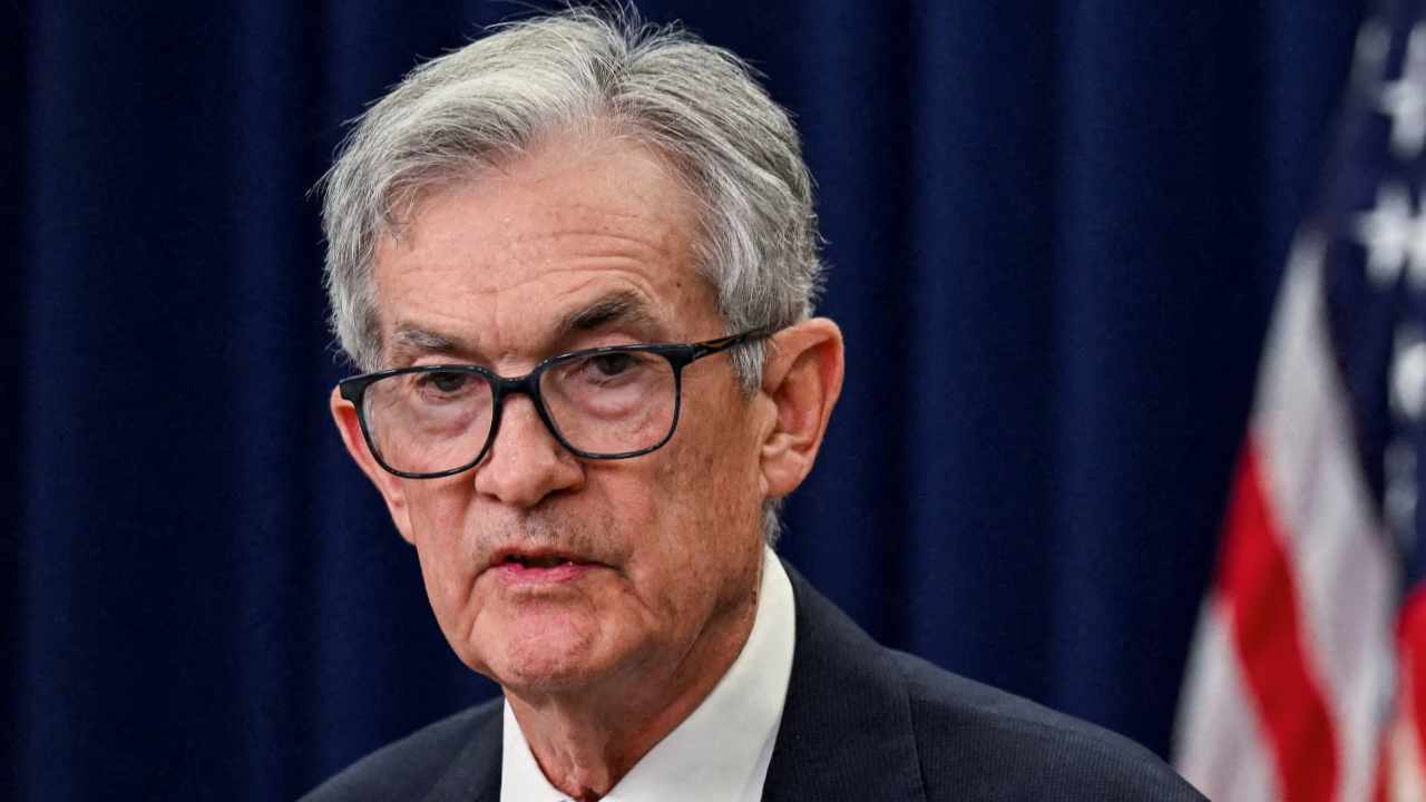 Fed Rules out BTC Reserves: ‘We’re Not Allowed to Own Bitcoin’