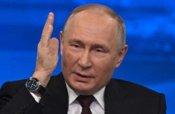 Putin Declares Bitcoin Unstoppable Amid Dollar’s Waning Global Grip